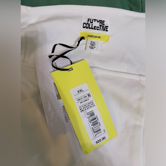 NWT Women's Notch Front Tank Top - Future Collective with Jenee Naylor White XXL - Picture 7 of 7